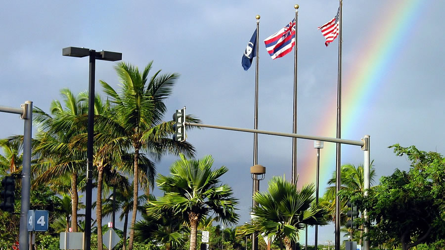 ハワイ州旗と虹