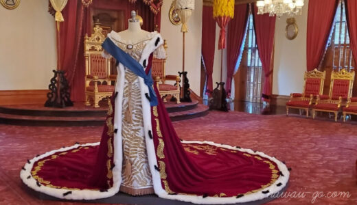 イオラニ宮殿のドレス